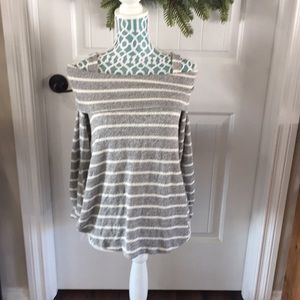 Cold shoulder sweater NWT